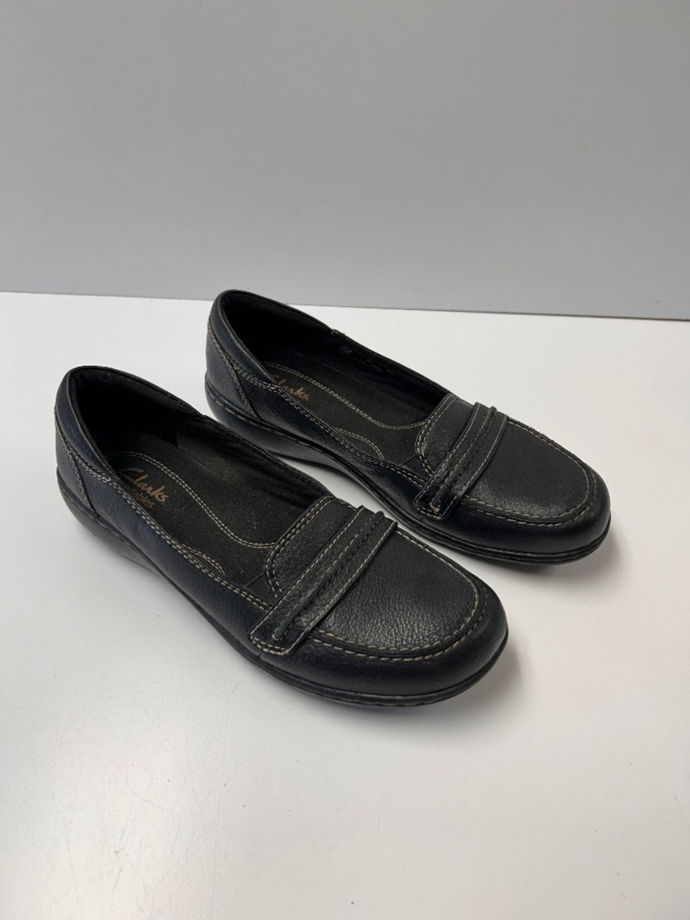 Womens Clarks Black Leather Bendables Size 9M Slip-on Casual Loafers 67039